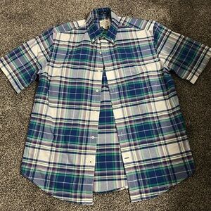 St. John’s Bay - Men's Blue Plaid Short Sleeve Shirt - Size Medium